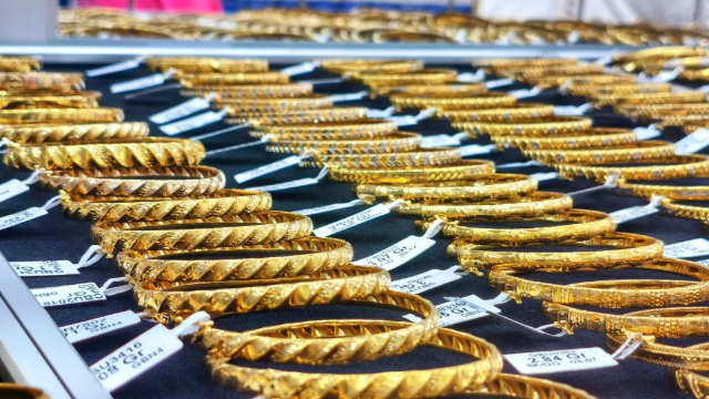 Update Nilai Perhiasan Emas 27 Desember 2025: Tren Harga dan Analisis Lengkap